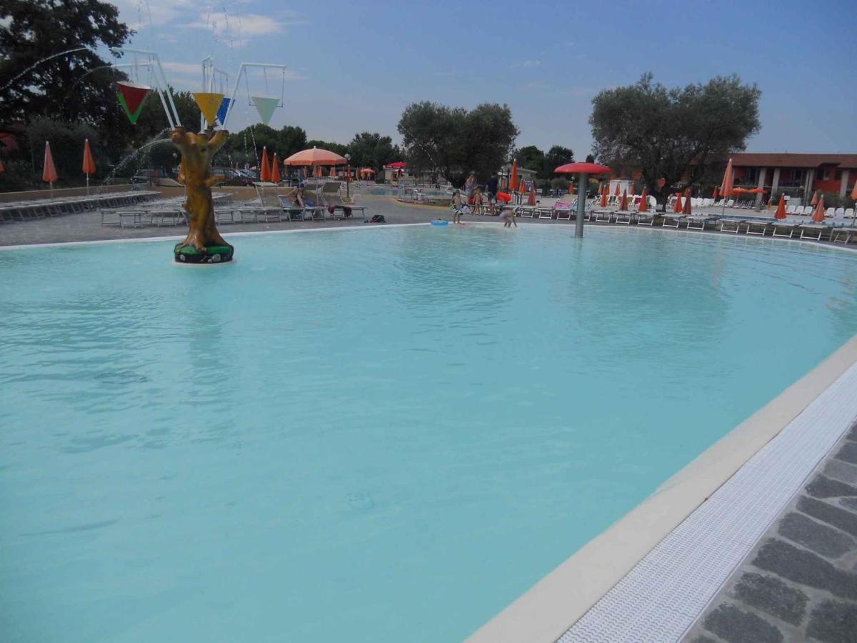 Mobilehomes In Sirmione/Gardasee 22177 Buitenkant foto